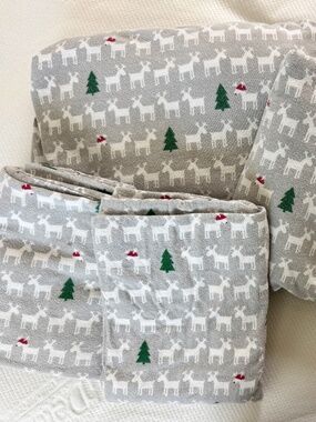 Pottery Barn Kids Sheet Set - Flannel Christmas Santa Reindeer, Twin, 2 sets